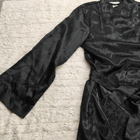 VTG 90s Black Satin Robe Morgan Taylor Intimates Luxury Sexy Goth Pockets Womens - Picture 5 of 11